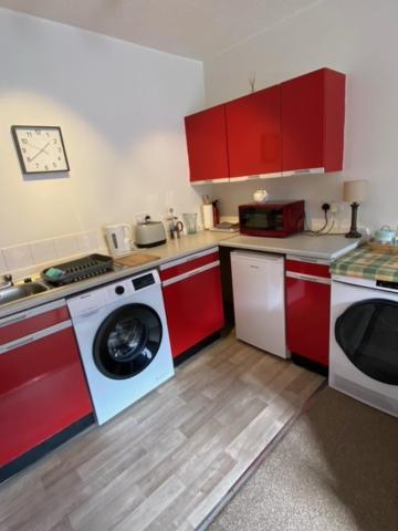 Cosy Central Apartment In Historic Dunkeld Bagian luar foto